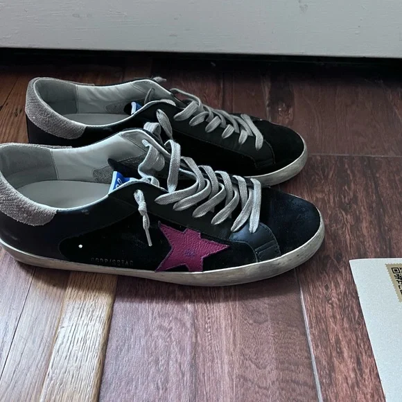 Style: Superstar Double Quarter With List. Suede and Leather Black and Red Golden Goose Super-Star Double Quarter with List Net and  main image 4